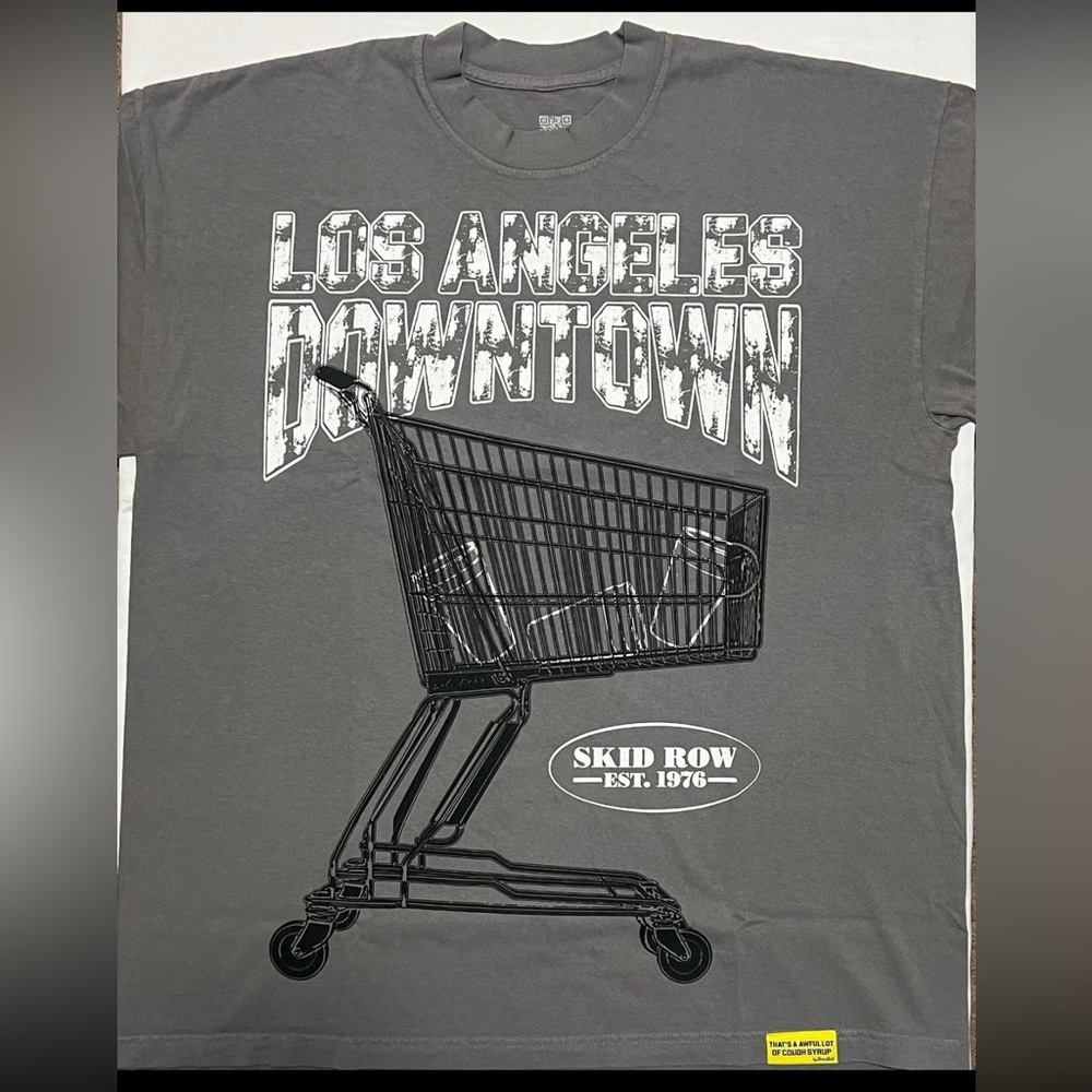 Gray Short Sleeve Tee with Urban Graphic